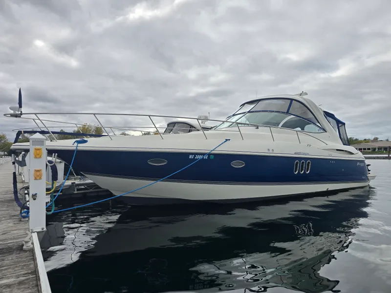 Slide: The Image of Cruisers 420 EXPRESS 2005 - 1