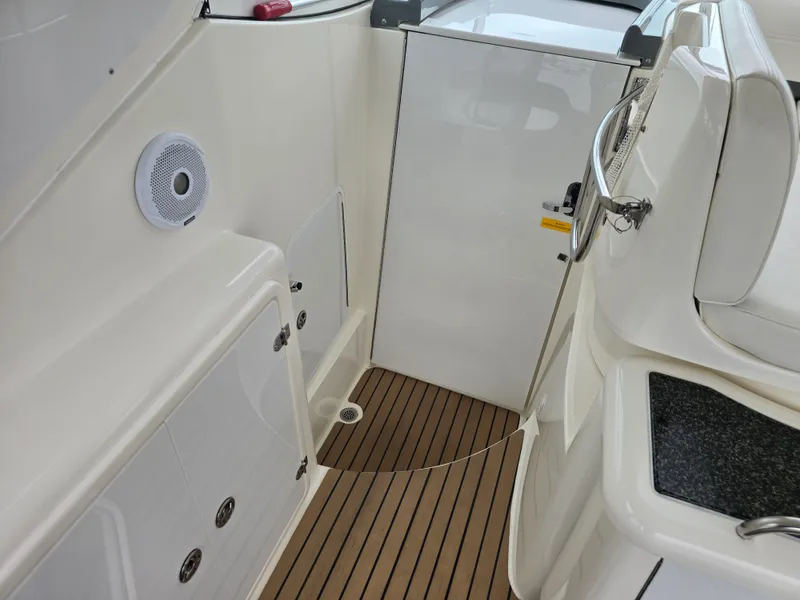 Slide: The Image of Cruisers 420 EXPRESS 2005 - 24