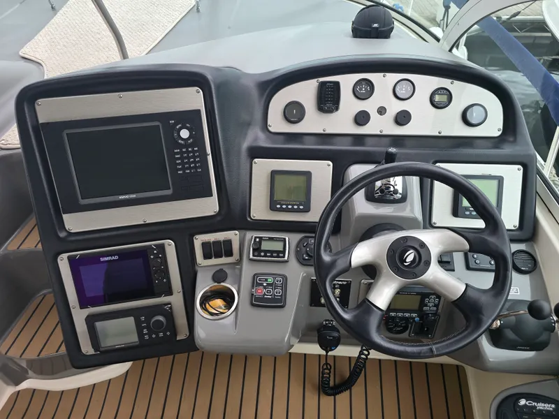 Slide: The Image of Cruisers 420 EXPRESS 2005 - 19