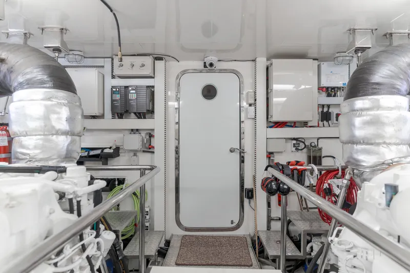 Slide: The Image of Ocean Alexander 68 MOTOR YACHT 2010 - 39