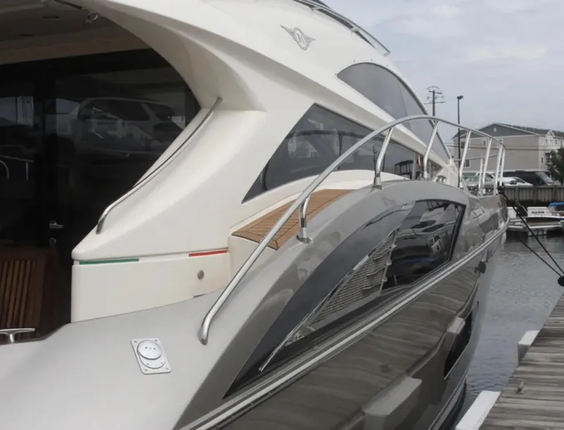 Slide: The Image of Marquis 500 Sport Coupe 2010 - 3