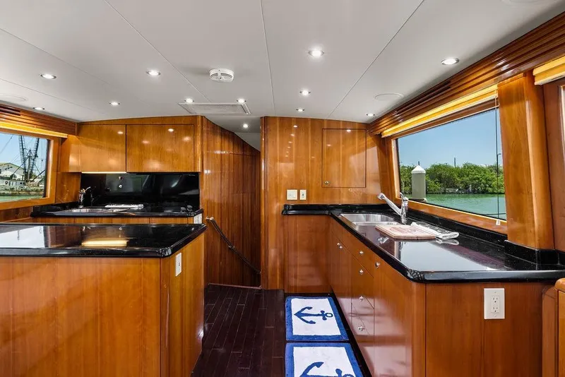 Slide: The Image of Hatteras 60 Convertible 2003 - 12