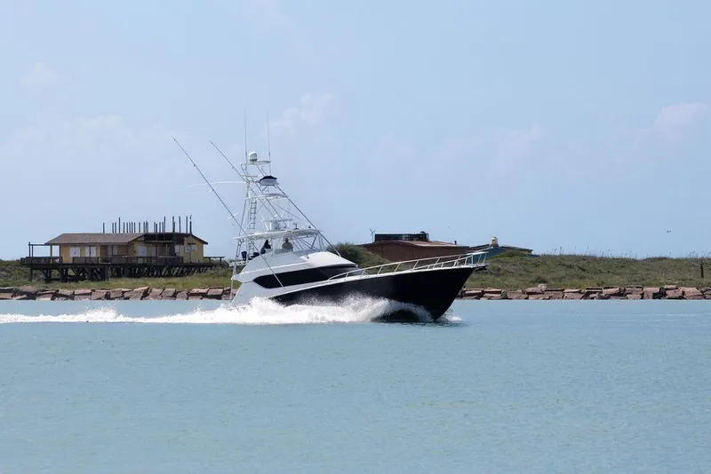 Slide: The Image of Hatteras 60 Convertible 2003 - 38