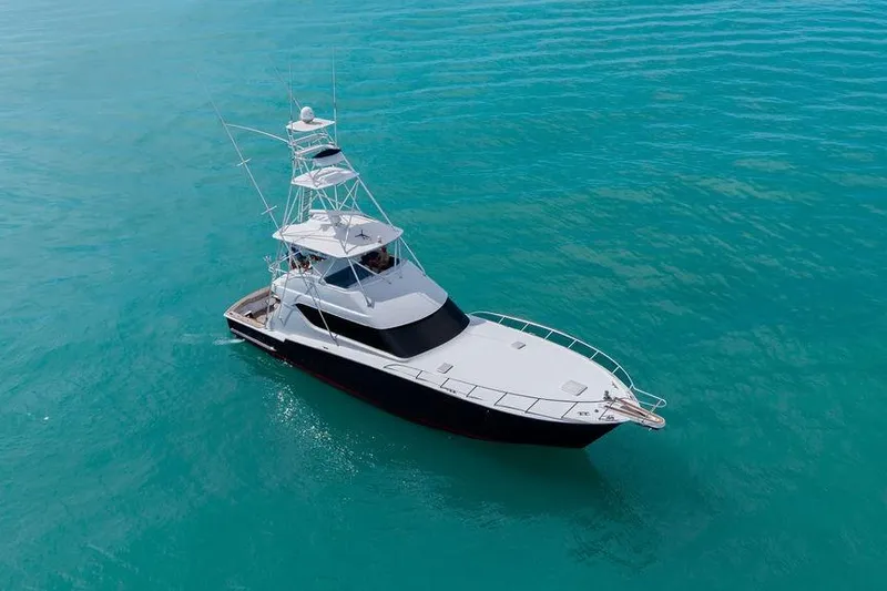 Slide: The Image of Hatteras 60 Convertible 2003 - 4
