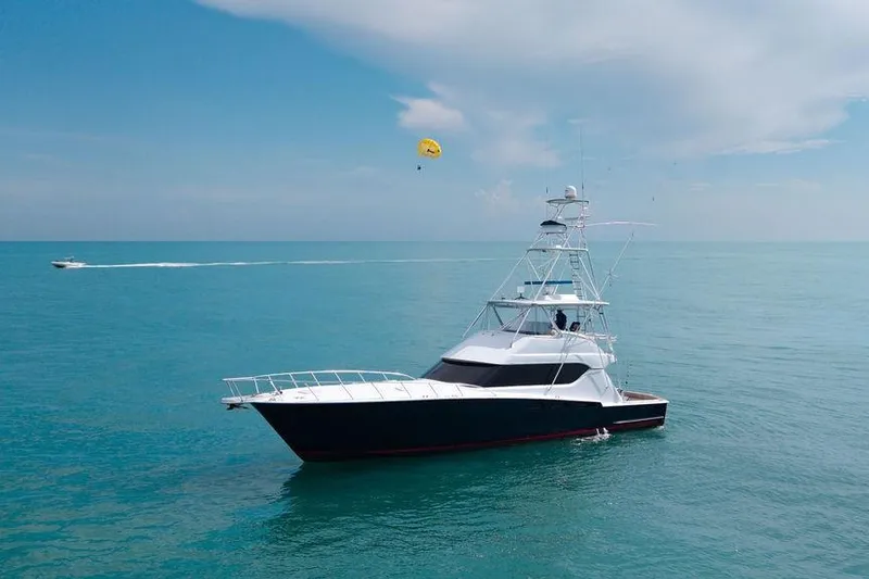 Slide: The Image of Hatteras 60 Convertible 2003 - 41