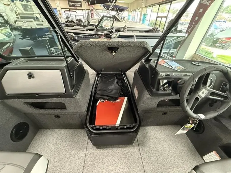 Slide: The Image of Lund 1875 Impact XS SS 2026 - 9