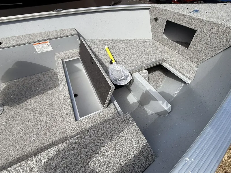 Slide: The Image of Lund 1400 Fury Tiller 2026 - 11