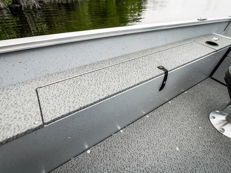 Slide: The Image of Lund 1400 Fury Tiller 2026 - 8