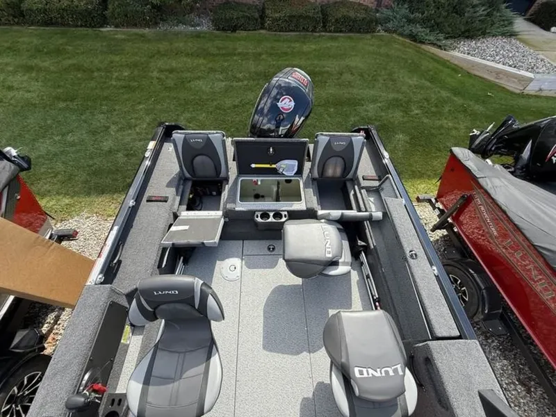 Slide: The Image of Lund 1775 Impact XS Sport 2026 - 15