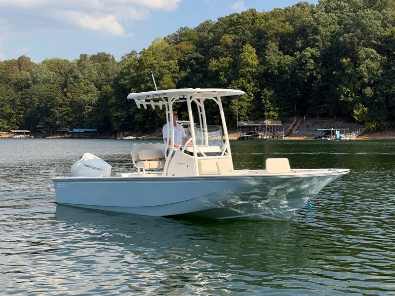 Slide: The Image of Boston Whaler 210 Montauk 2027 - 33