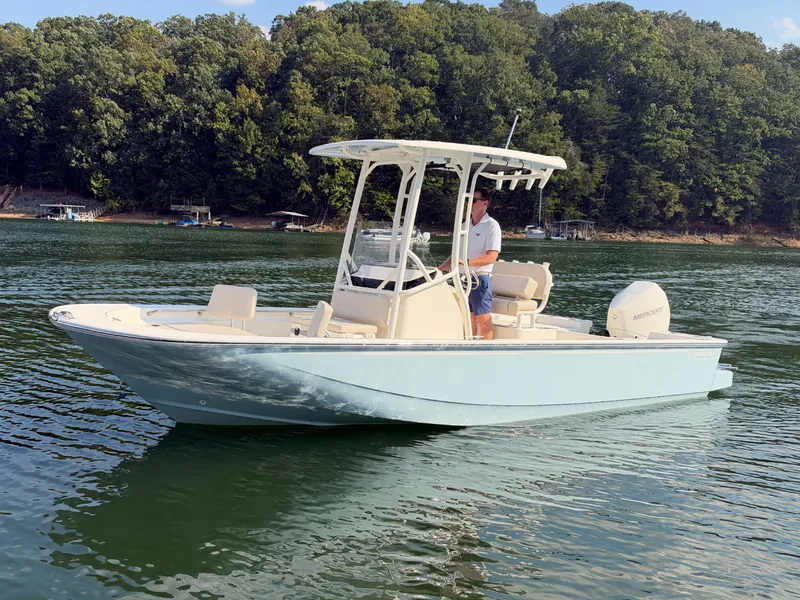 Slide: The Image of Boston Whaler 210 Montauk 2027 - 44