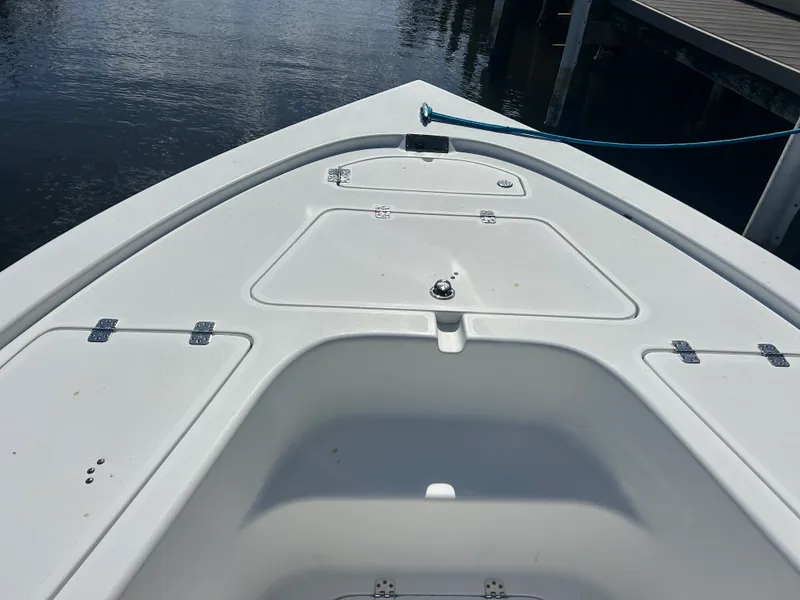 Slide: The Image of Sea Pro 208 BAY 2018 - 19