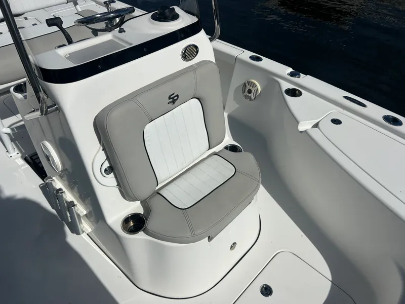 Slide: The Image of Sea Pro 208 BAY 2018 - 20