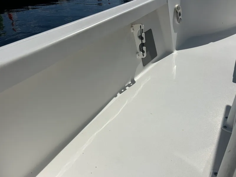 Slide: The Image of Sea Pro 208 BAY 2018 - 13