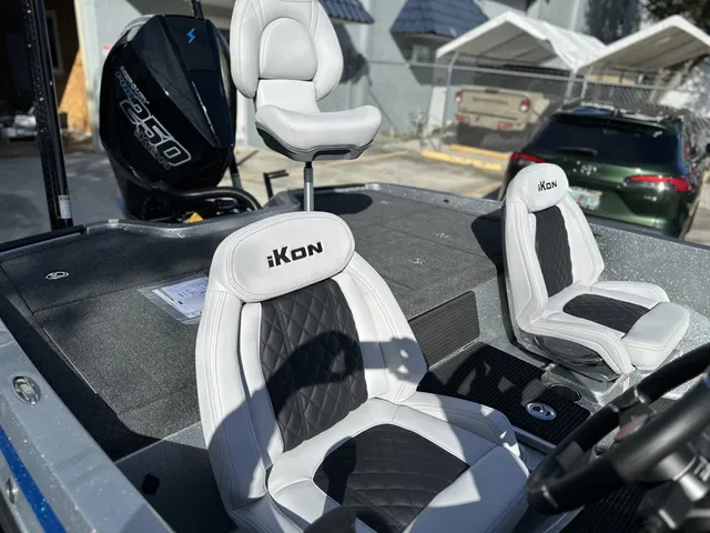 Slide: The Image of Ikon LXE21 ELITE 21' 2026 - 21