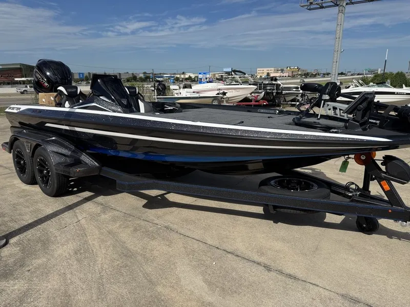 Slide: The Image of Skeeter FXR20 FLEX 2026 - 2