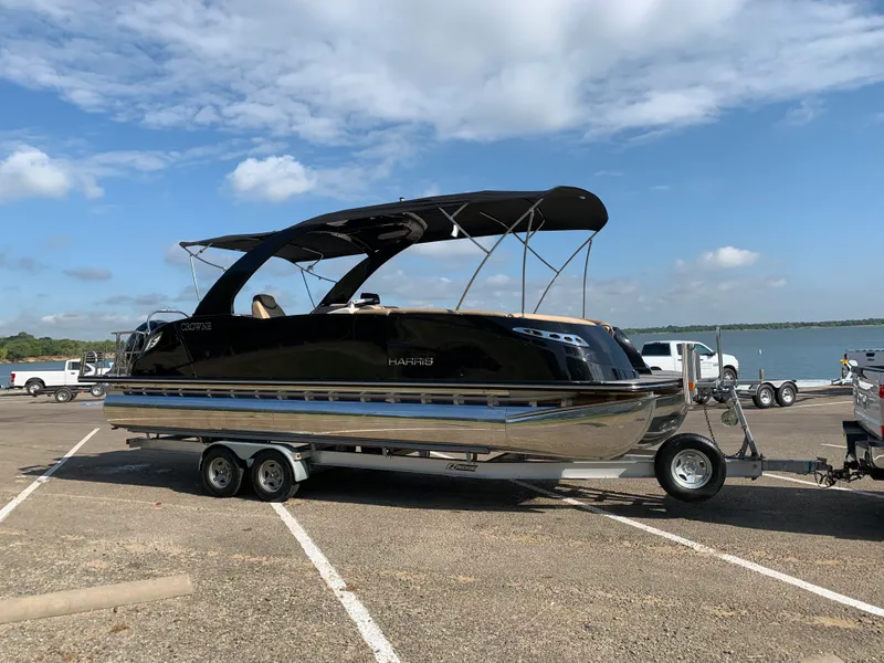The Image of Harris 250 CROWNE 2020 - 0