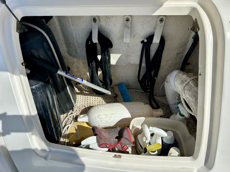 Slide: The Image of Sea Ray 38 Sundancer 2008 - 54