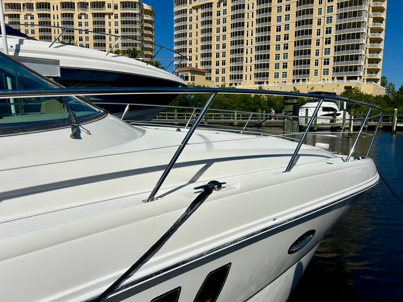 Slide: The Image of Sea Ray 38 Sundancer 2008 - 4