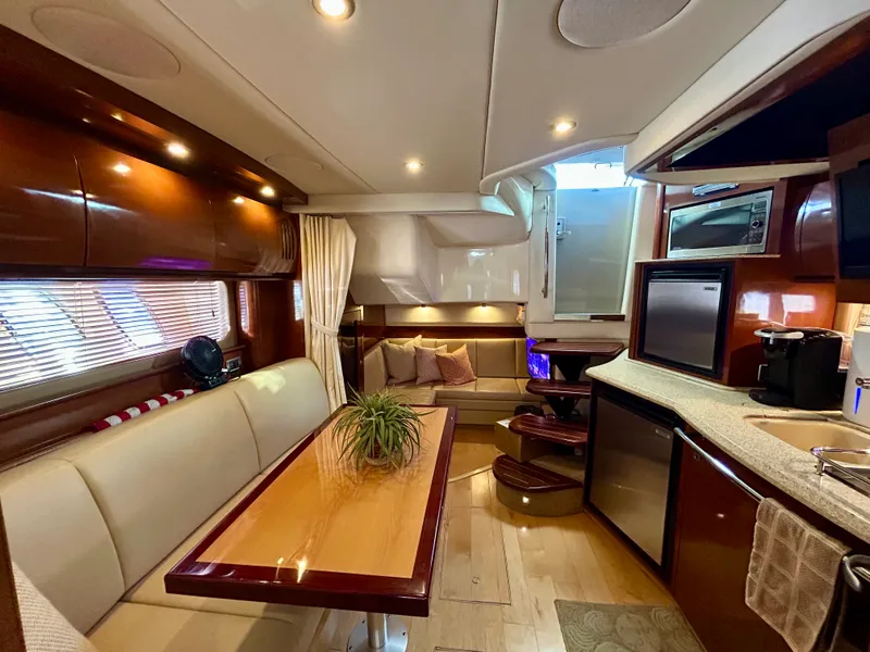 Slide: The Image of Sea Ray 38 Sundancer 2008 - 25