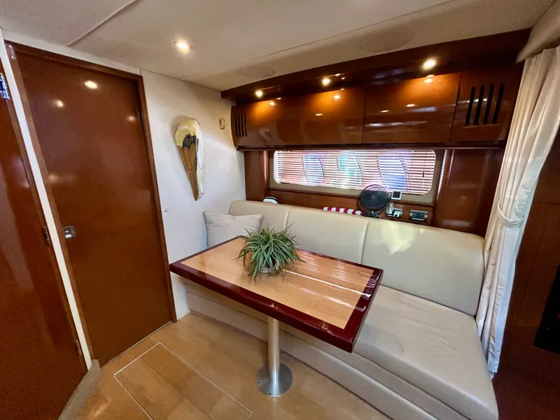 Slide: The Image of Sea Ray 38 Sundancer 2008 - 45