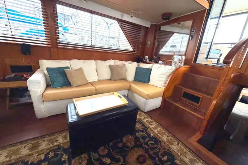 Slide: The Image of Californian 45' Aft Cabin Motor Yacht 1989 - 21