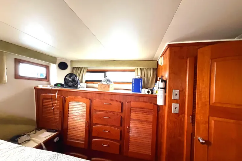 Slide: The Image of Californian 45' Aft Cabin Motor Yacht 1989 - 37