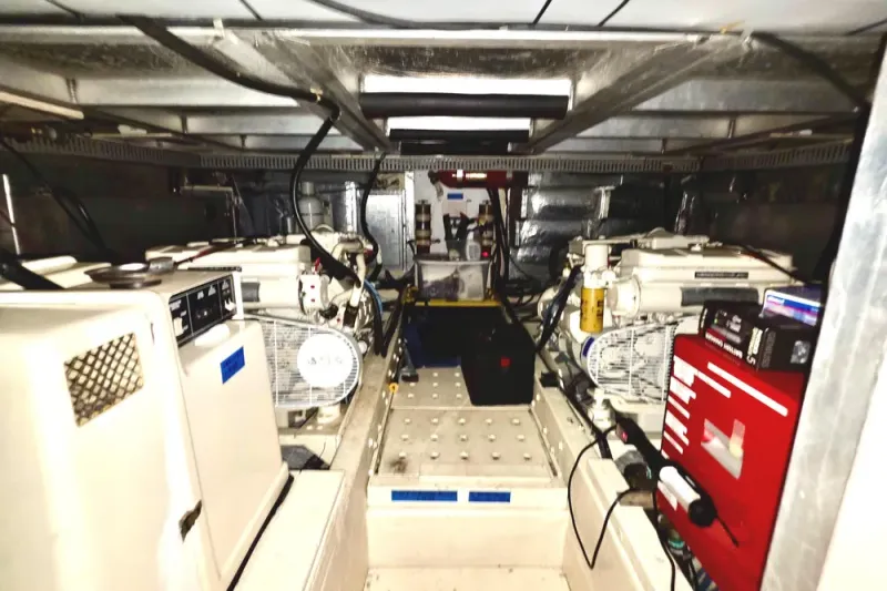 Slide: The Image of Californian 45' Aft Cabin Motor Yacht 1989 - 46