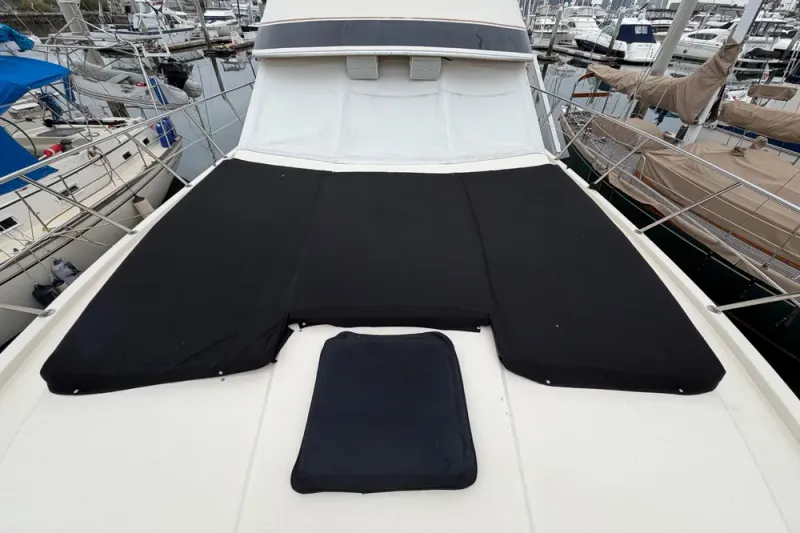 Slide: The Image of Californian 45' Aft Cabin Motor Yacht 1989 - 6