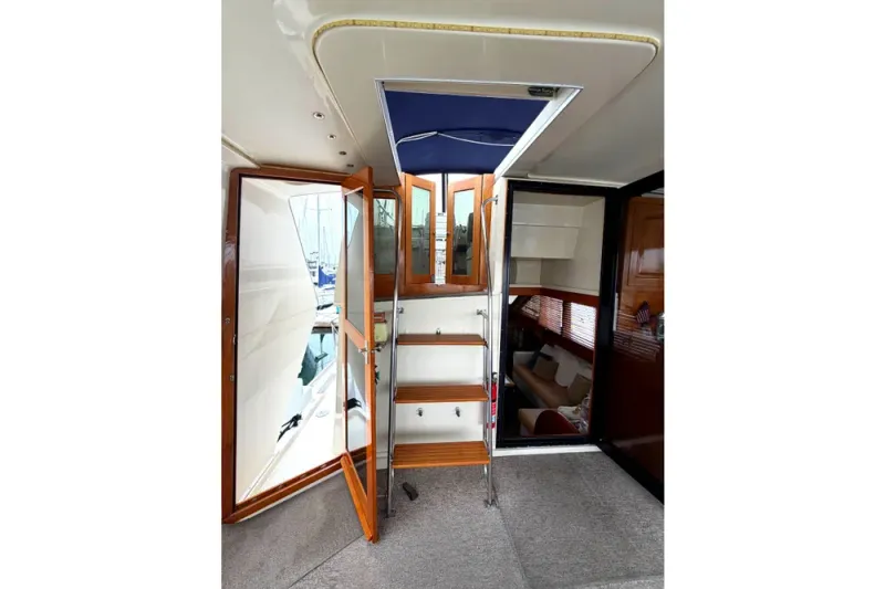 Slide: The Image of Californian 45' Aft Cabin Motor Yacht 1989 - 8
