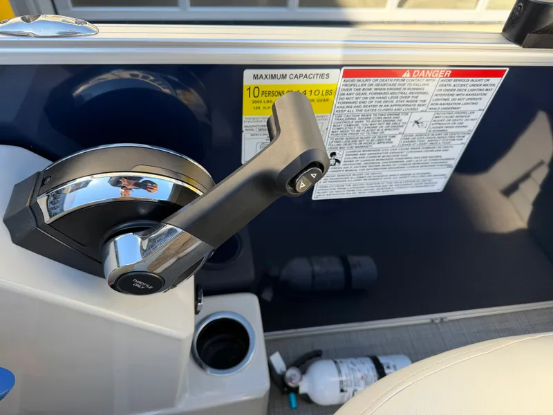 Slide: The Image of Sylvan MIRAGE 8520 2024 - 21