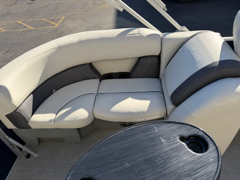 Slide: The Image of Sylvan MIRAGE 8520 2024 - 26