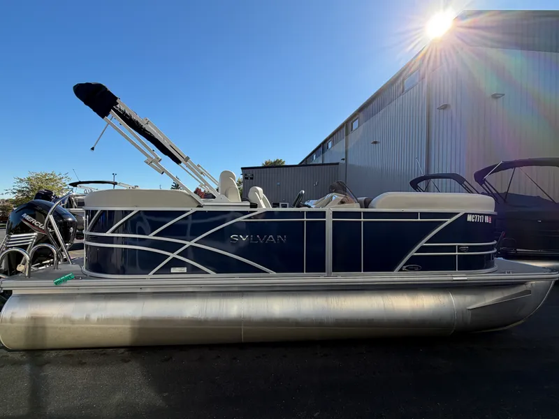 The Image of Sylvan MIRAGE 8520 2024 - 0