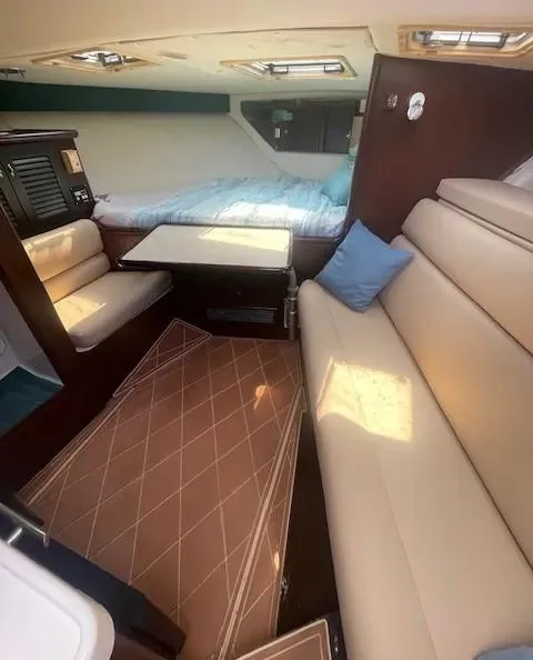 Slide: The Image of Pursuit 3000 Offshore 1999 - 17