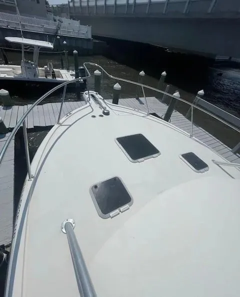 Slide: The Image of Pursuit 3000 Offshore 1999 - 19