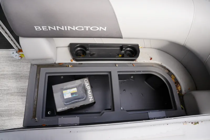 Slide: The Image of Bennington 20SL 2025 - 7