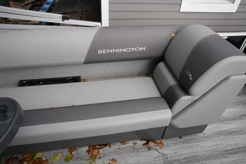 Slide: The Image of Bennington 20SL 2025 - 28