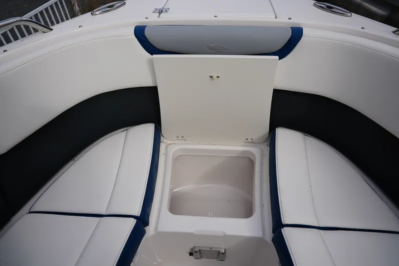 Slide: The Image of Chaparral 270OSX 2024 - 50