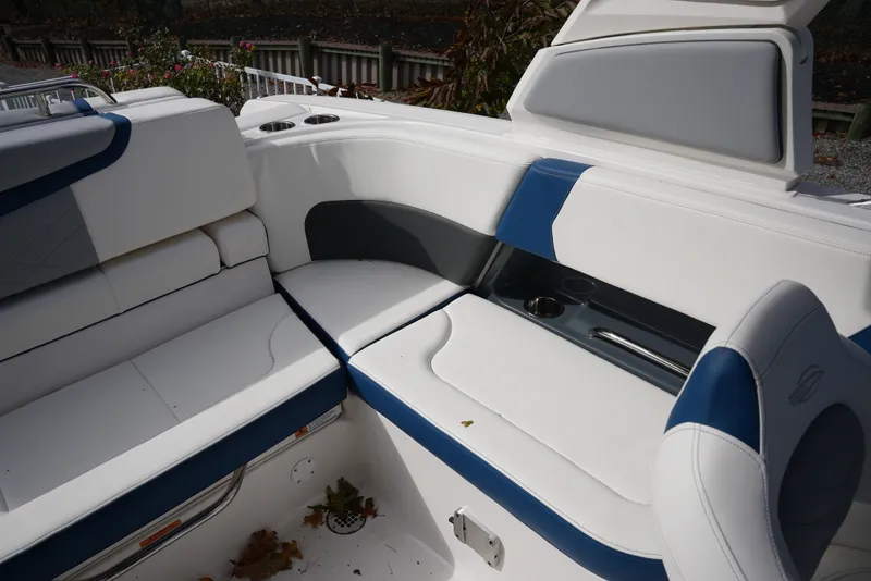 Slide: The Image of Chaparral 270OSX 2024 - 10
