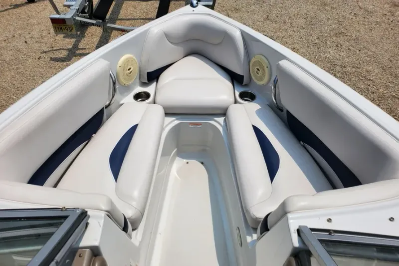 Slide: The Image of Crownline Boats 19XS 2013 - 4