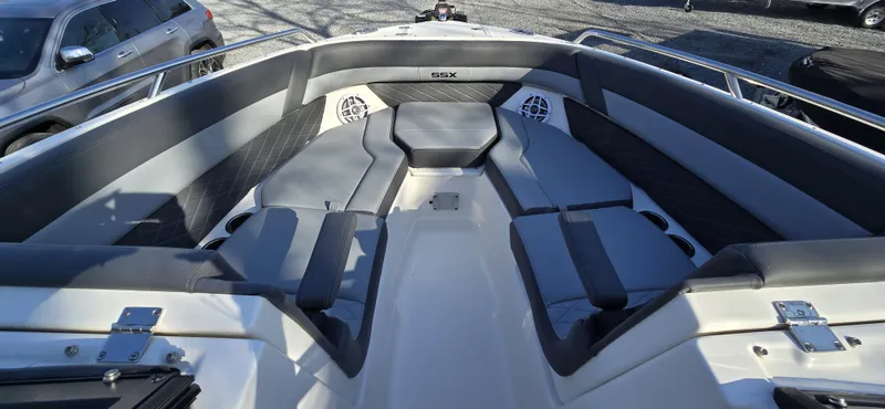 Slide: The Image of Chaparral 267SSX 2025 - 16