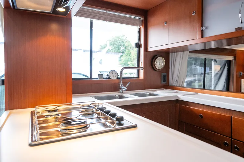 Slide: The Image of Beneteau Swift Trawler 50 2020 - 37