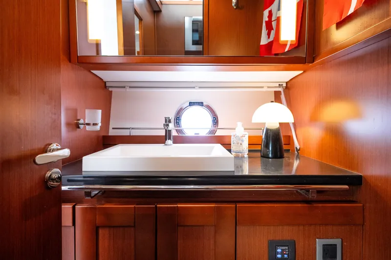 Slide: The Image of Beneteau Swift Trawler 50 2020 - 58