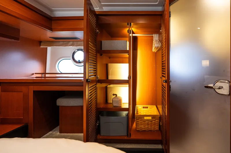 Slide: The Image of Beneteau Swift Trawler 50 2020 - 68