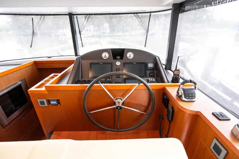 Slide: The Image of Beneteau Swift Trawler 50 2020 - 48
