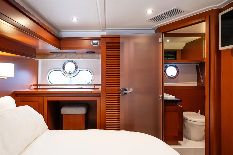 Slide: The Image of Beneteau Swift Trawler 50 2020 - 63
