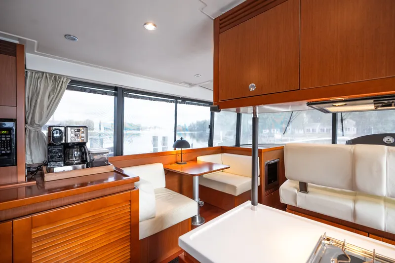 Slide: The Image of Beneteau Swift Trawler 50 2020 - 32