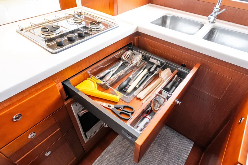 Slide: The Image of Beneteau Swift Trawler 50 2020 - 39