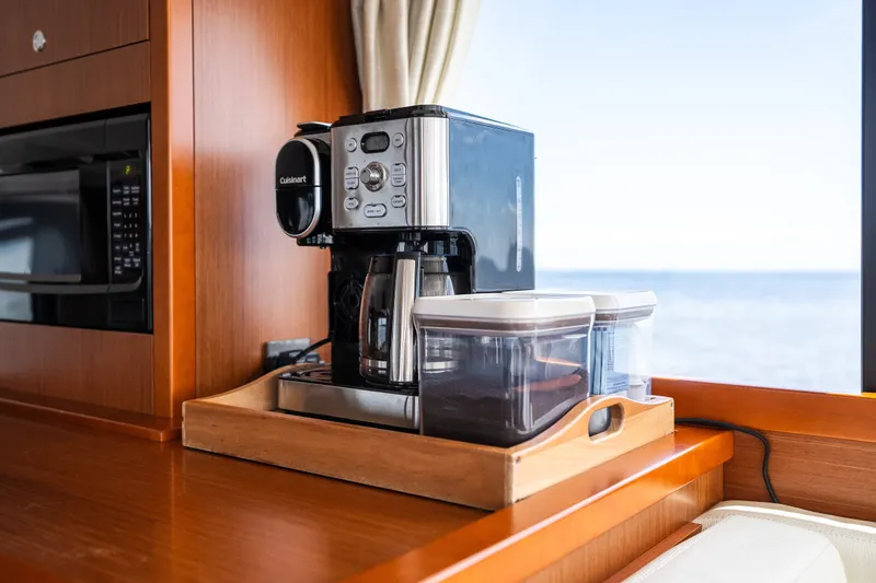 Slide: The Image of Beneteau Swift Trawler 50 2020 - 31
