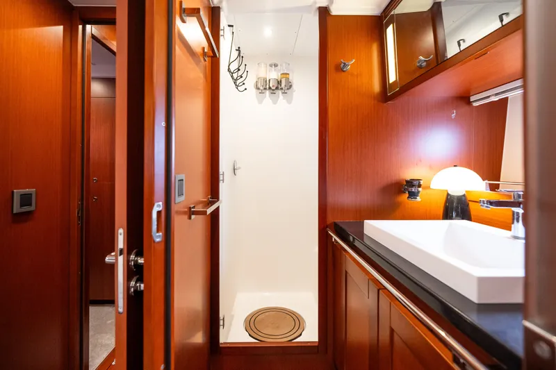 Slide: The Image of Beneteau Swift Trawler 50 2020 - 55